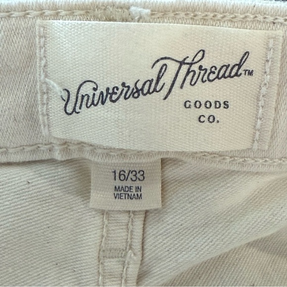 NWT Universal Thread High Rise Midi‎ Shorts Size 16 - Picture 4 of 6